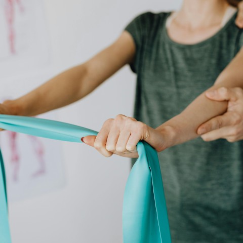 Starte jetzt Dein Freihanteltraining im Aura Fitness Bern B&uuml;mpliz - f&uuml;r mehr Kraft und Stabilit&auml;t